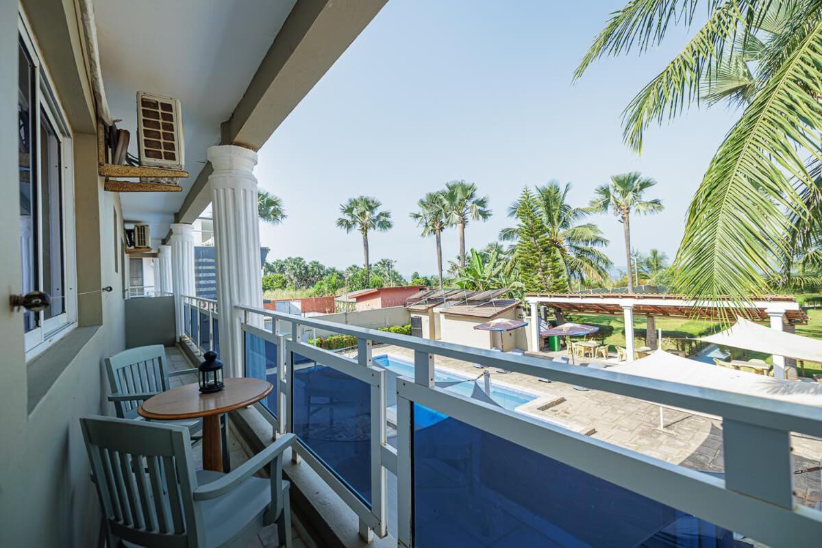 Ocean Villa Heights Brufut Exterior photo